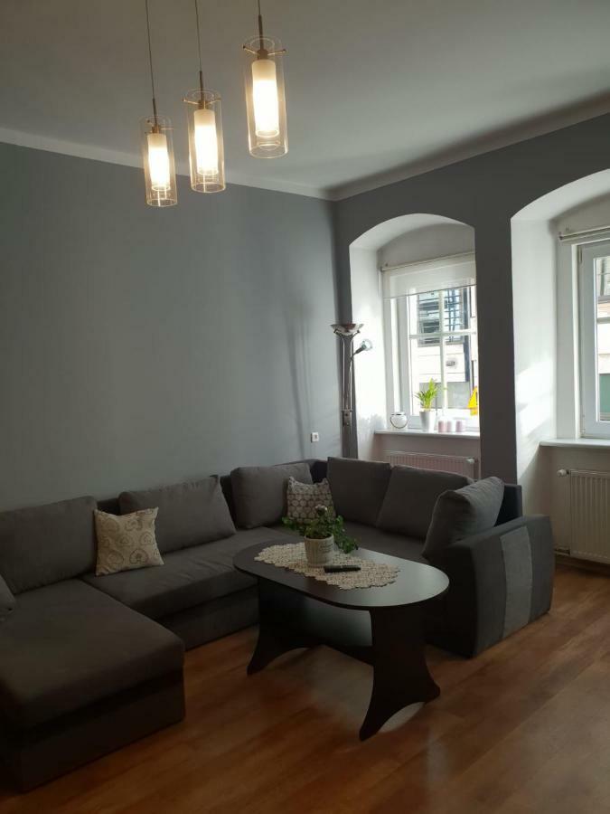 Apartament Danusia Apartman Jelenia Góra Kültér fotó
